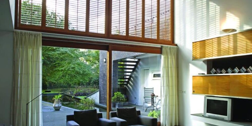 Solid shutters