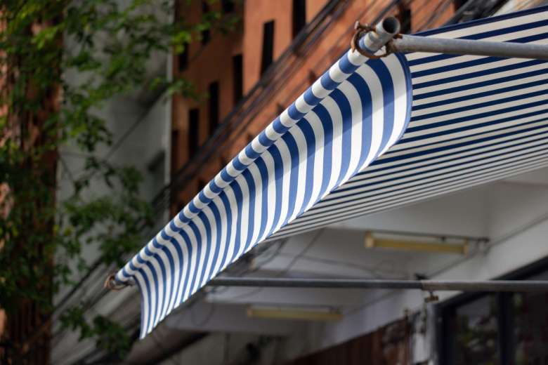 Awnings installation