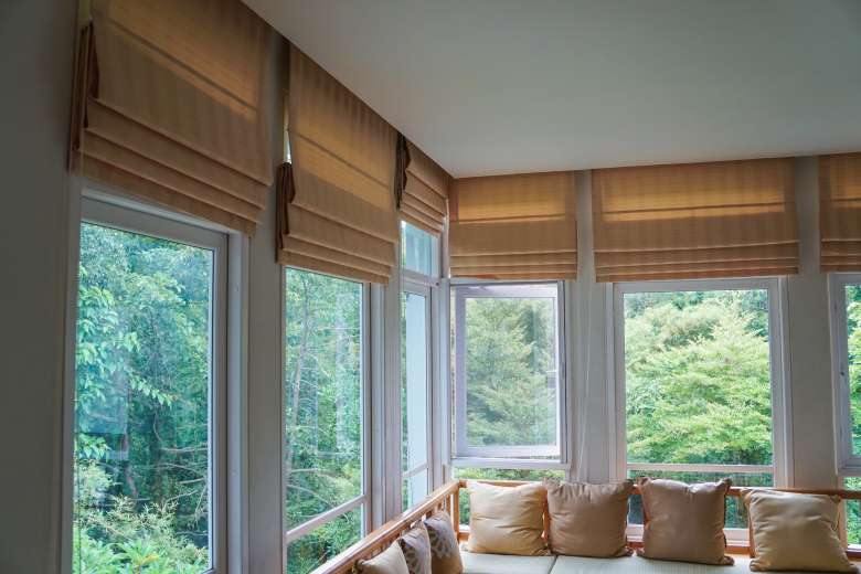 Light fabric blinds