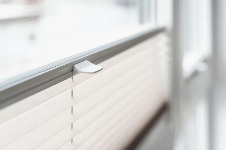 Pleated blinds vs cellular blinds
